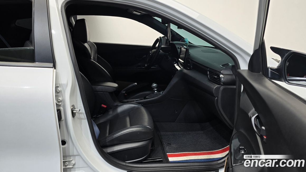 Hyundai Veloster 2019