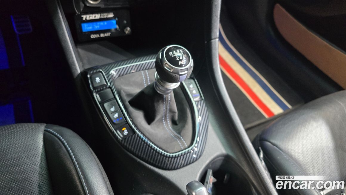 Hyundai Veloster 2019