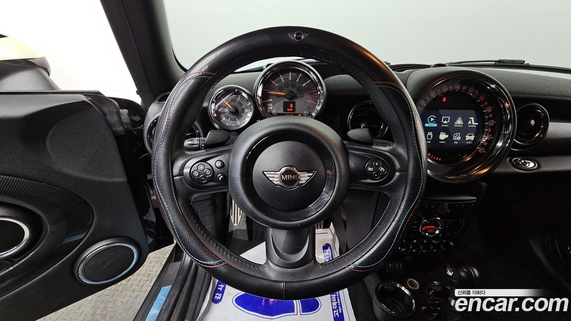 Mini Cooper Convertible 2015