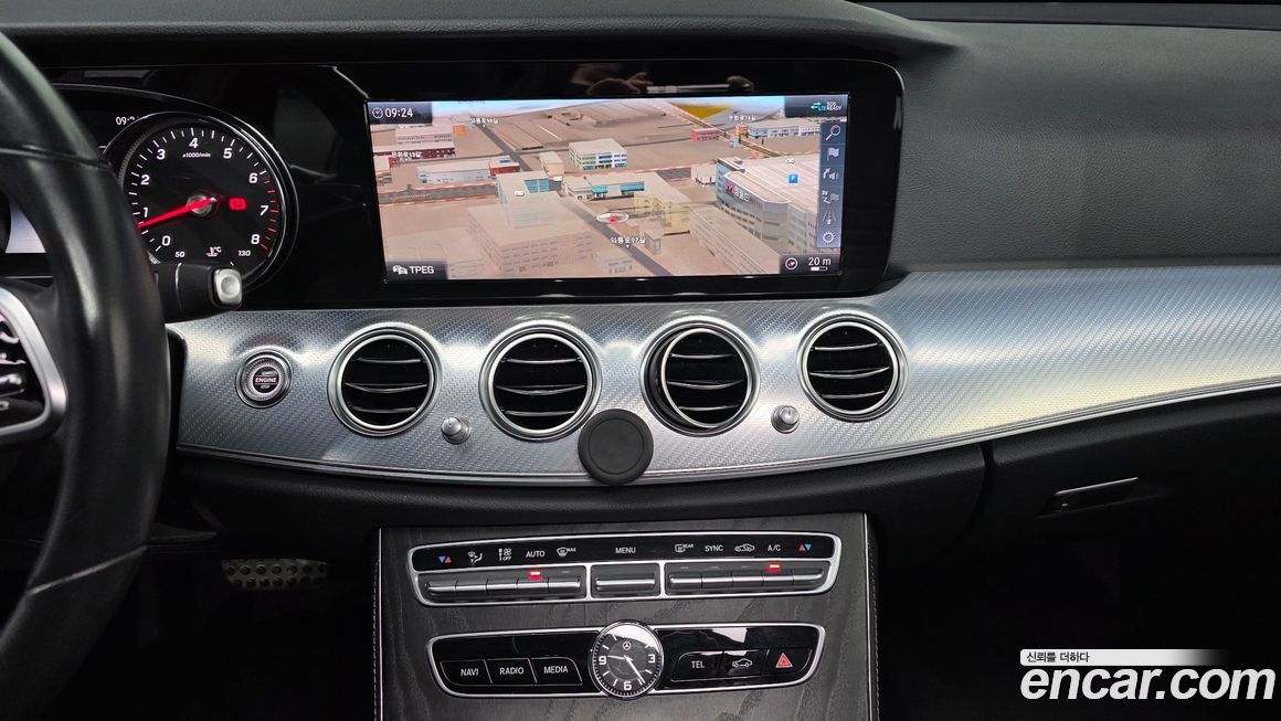 Mercedes-Benz E-Class 2020