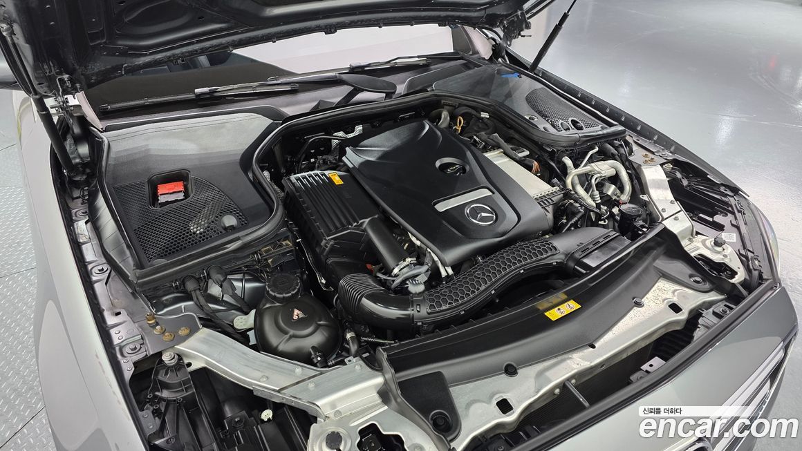 Mercedes-Benz E-Class 2020