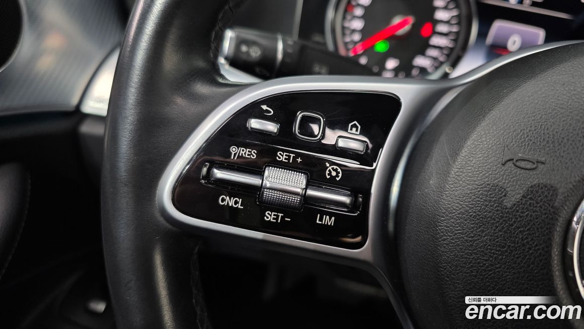 Mercedes-Benz E-Class 2020