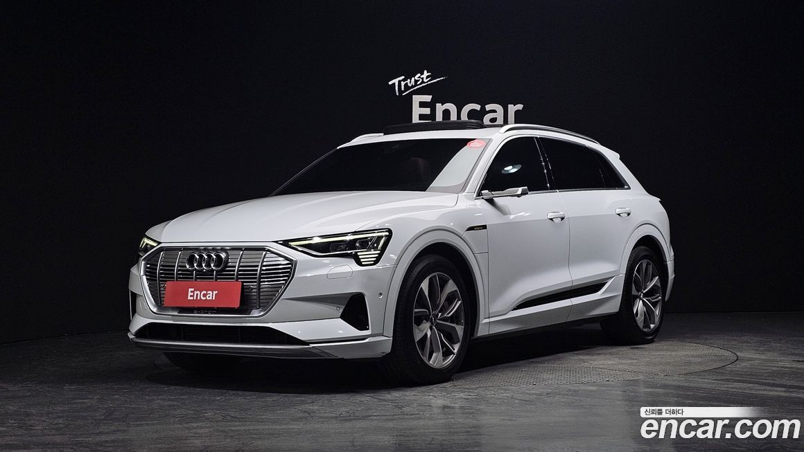 Audi e-tron 2020