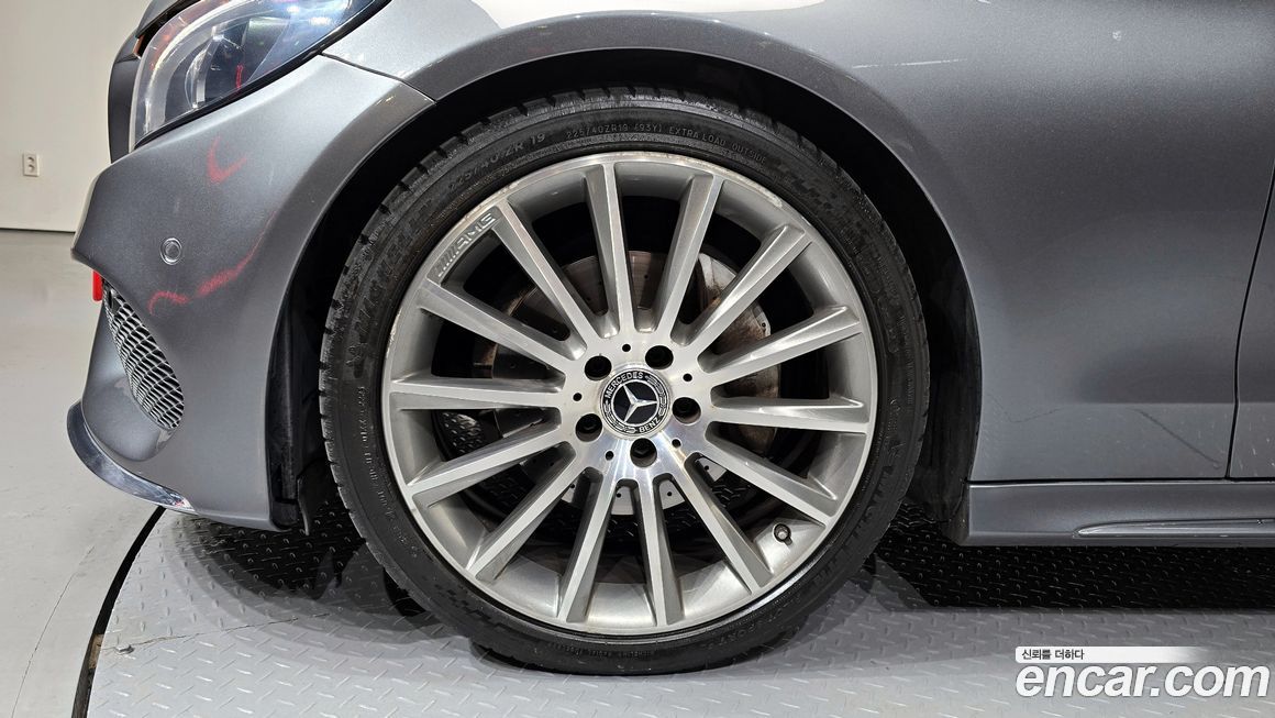 Mercedes-Benz C-Class 2017