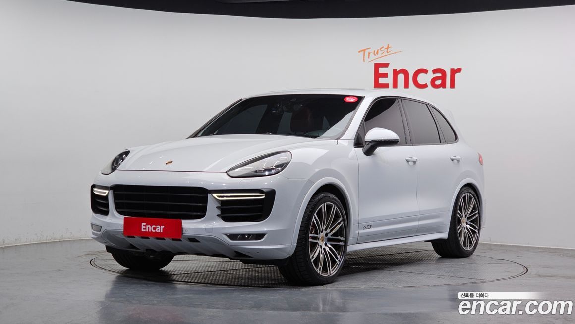 Porsche Cayenne 2016