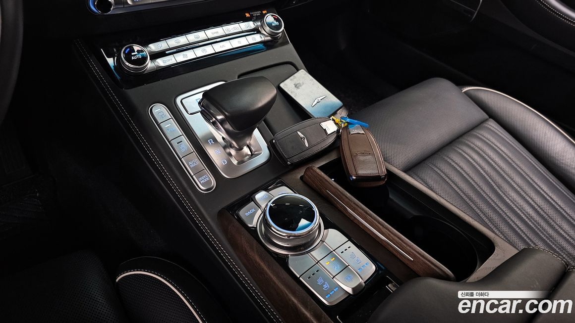 Genesis G90 2021