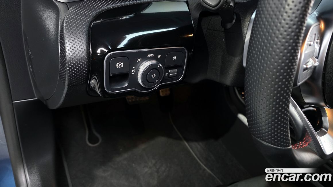 Mercedes-Benz CLA-Class 2023