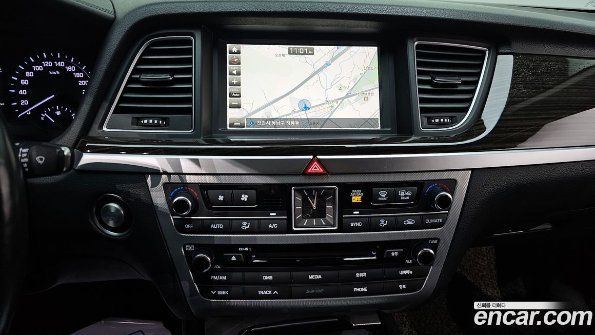 Genesis G80 2017