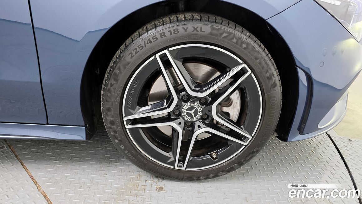 Mercedes-Benz CLA-Class 2023