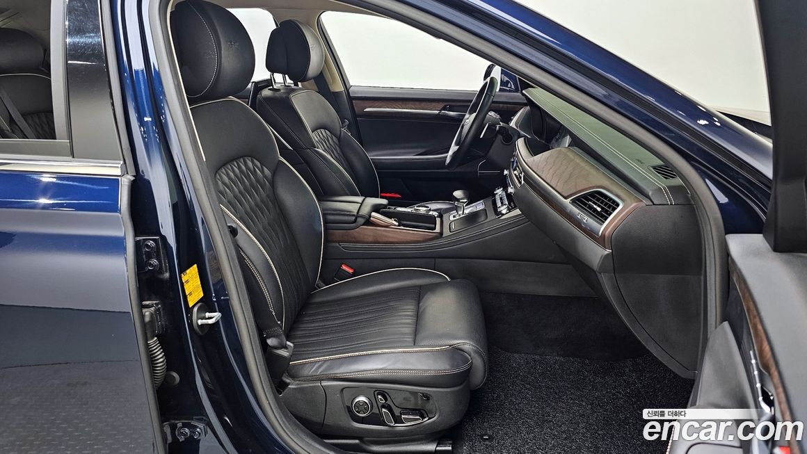 Genesis G90 2021