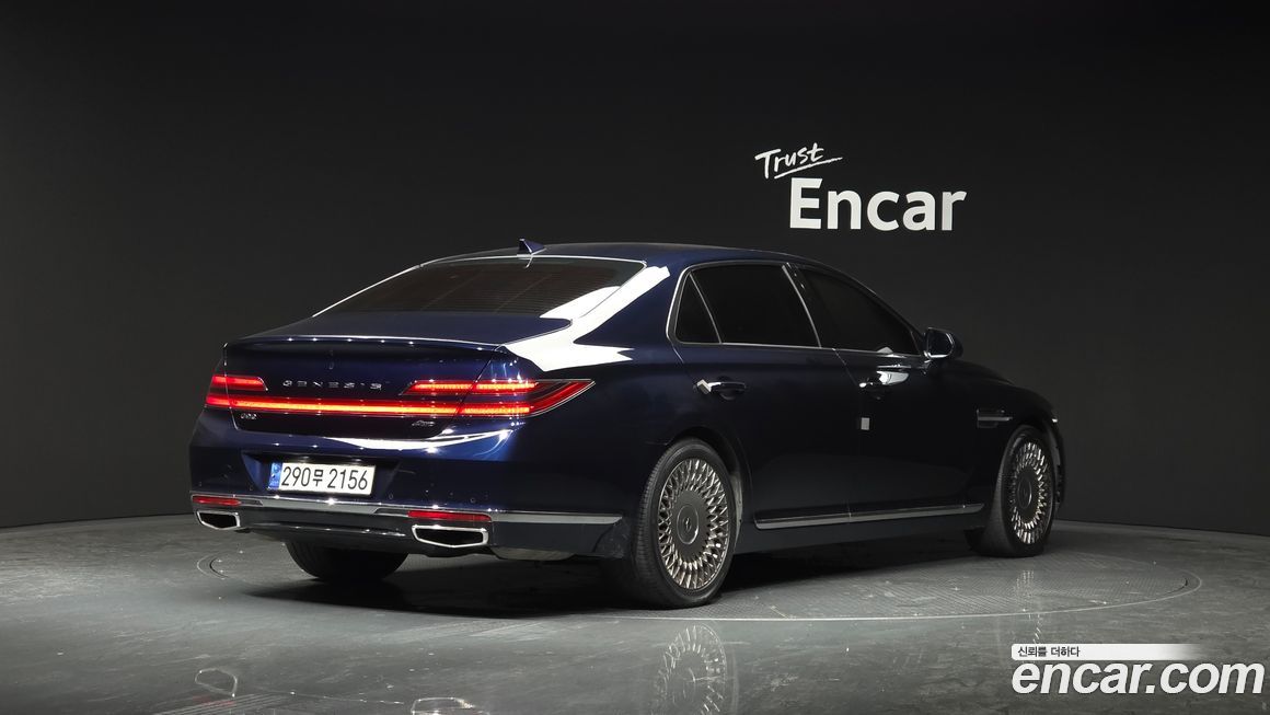 Genesis G90 2021