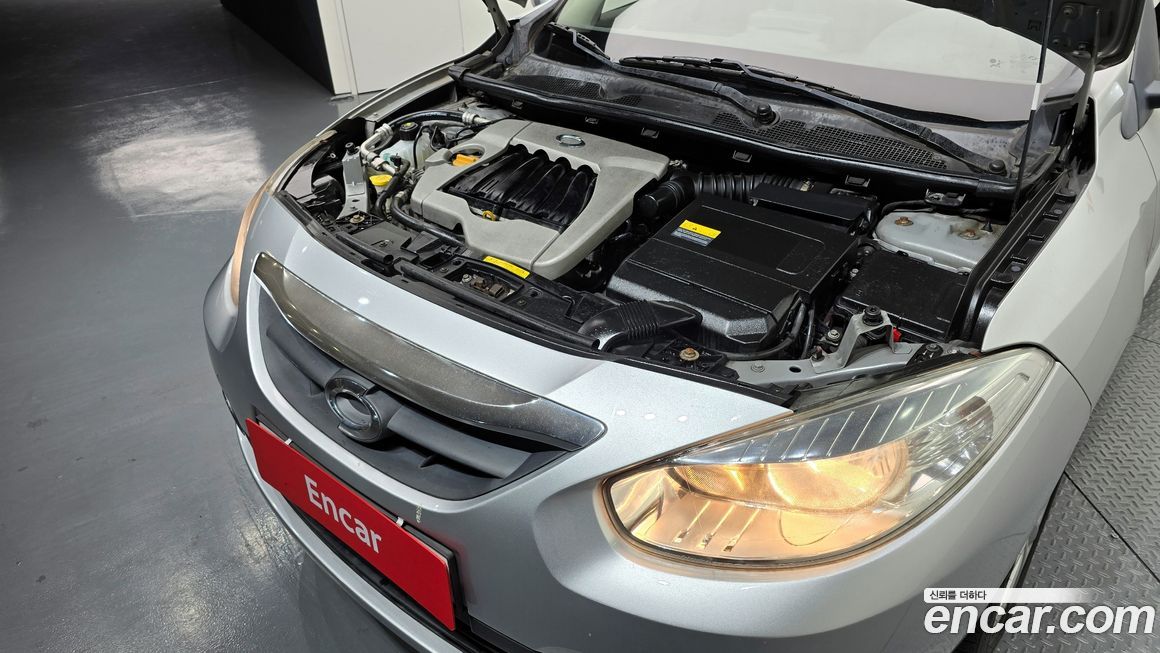 Renault-KoreaSamsung SM3 2011