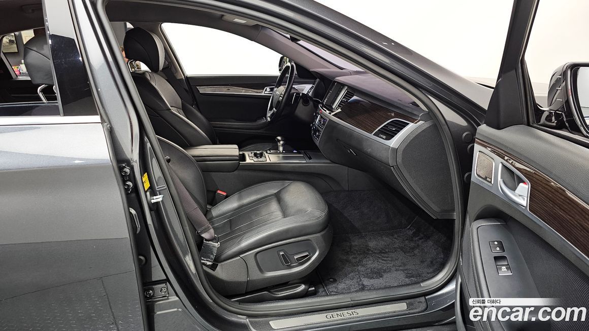 Genesis G80 2018