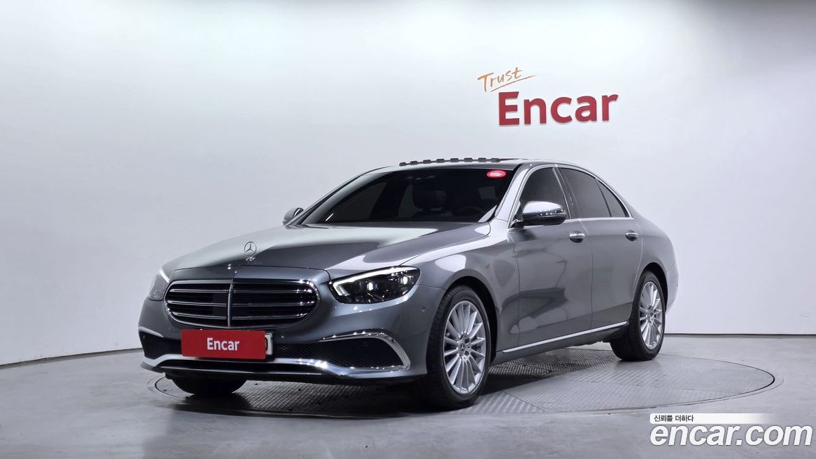 Mercedes-Benz E-Class 2021