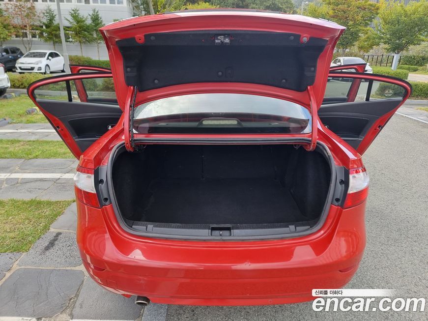 Renault-KoreaSamsung SM3 2013