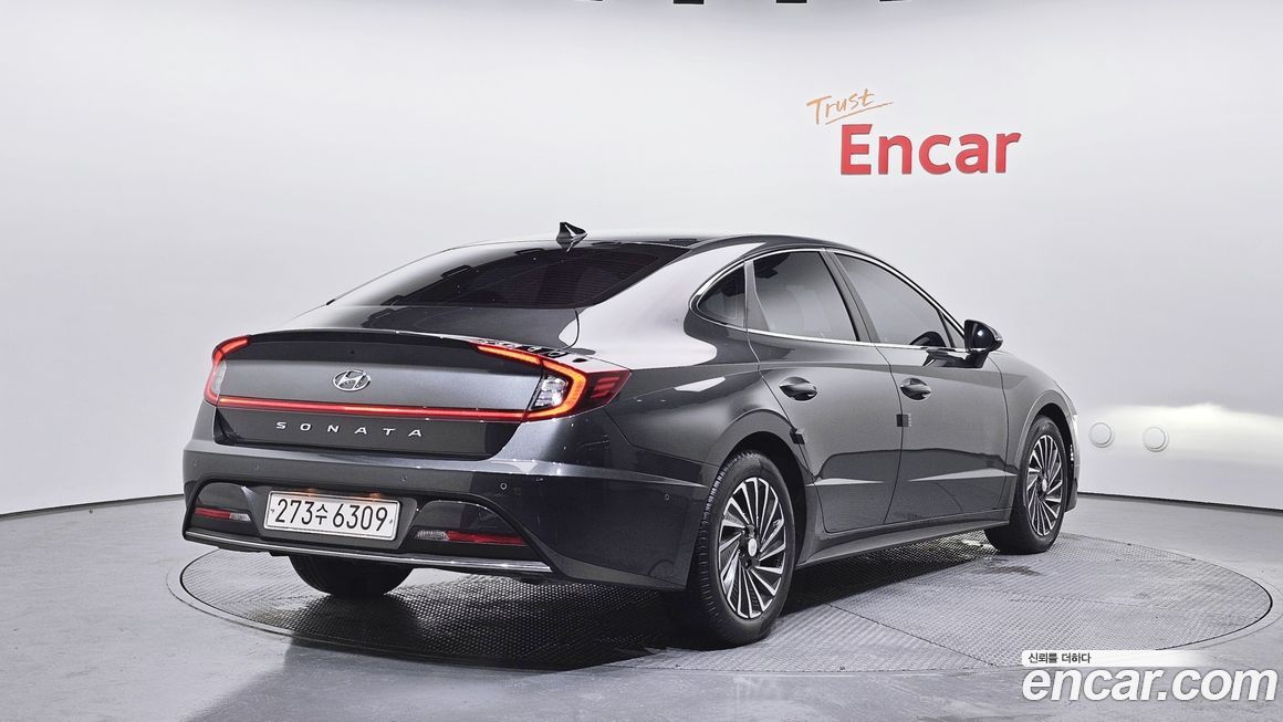 Hyundai Sonata 2022