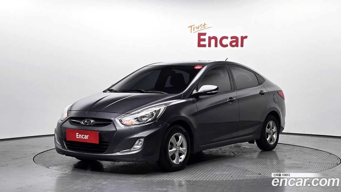 Hyundai Accent 2012