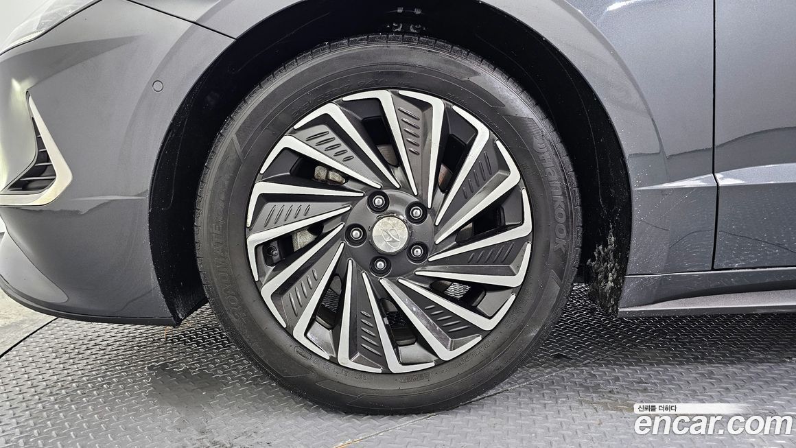 Hyundai Sonata 2022