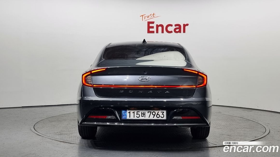Hyundai Sonata 2022