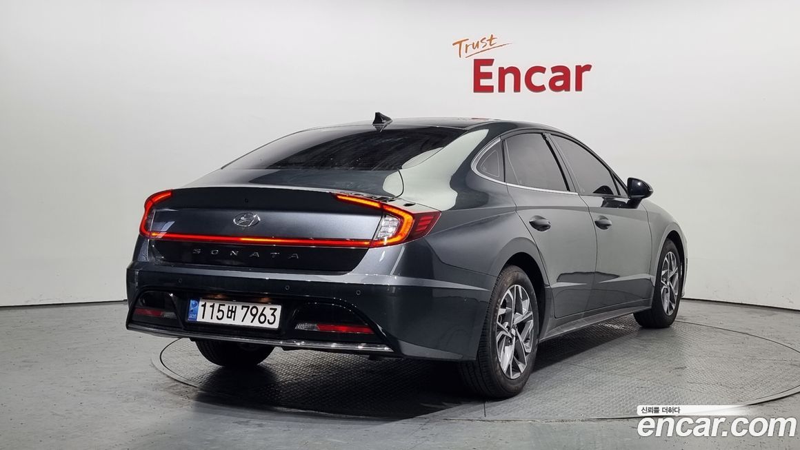 Hyundai Sonata 2022