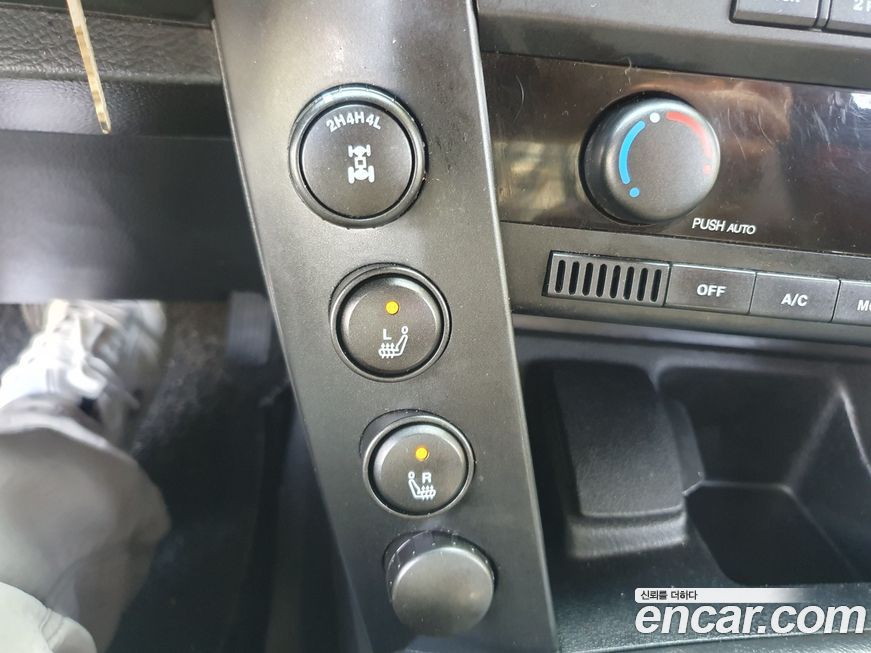 KG_Mobility_Ssangyong KORANDO 2013