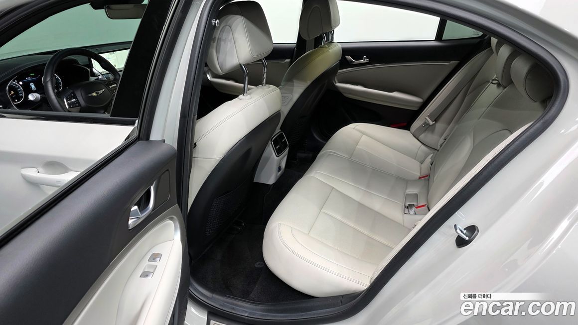 Genesis G70 2024