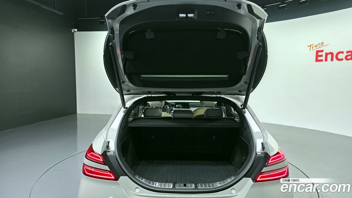 Genesis G70 2024