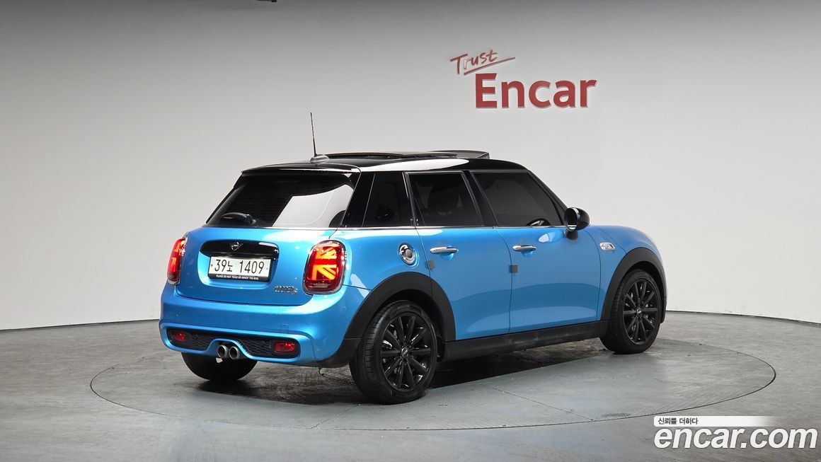 Mini Cooper 2019