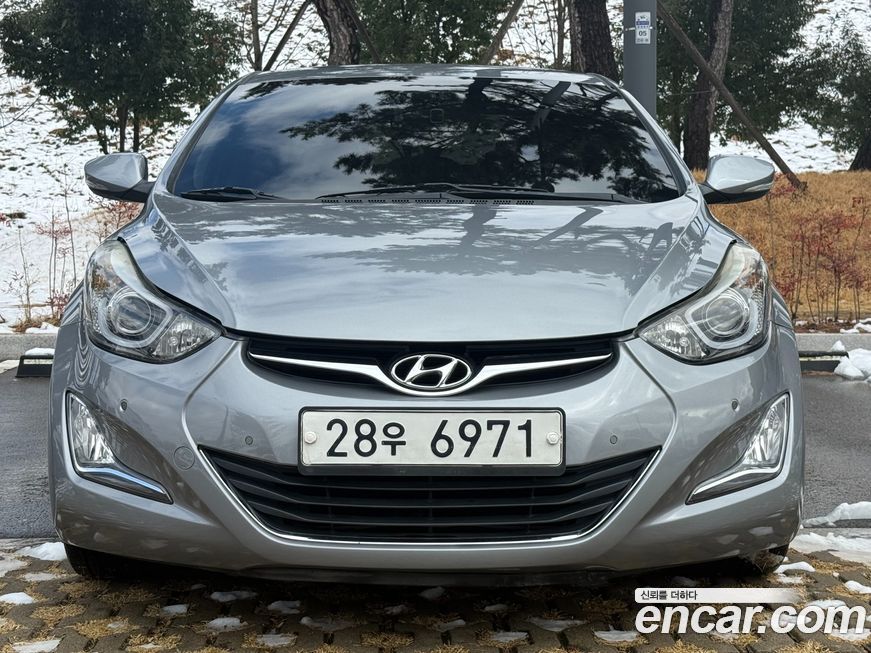 Hyundai AVANTE 2015