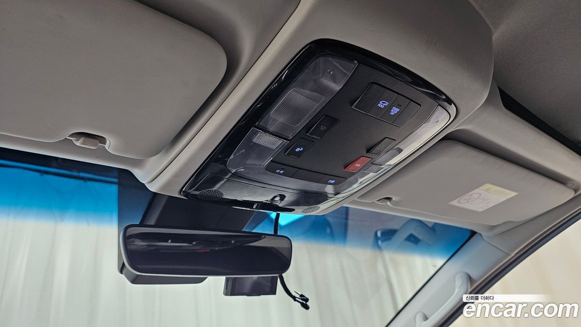 Hyundai Staria 2022