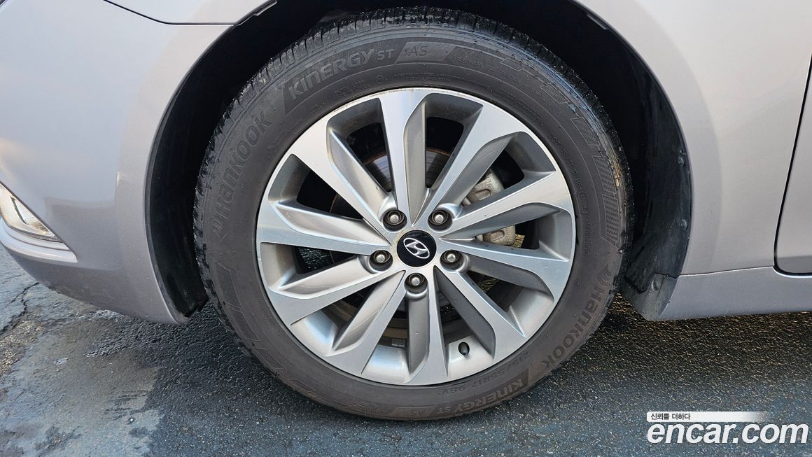 Hyundai Sonata 2013