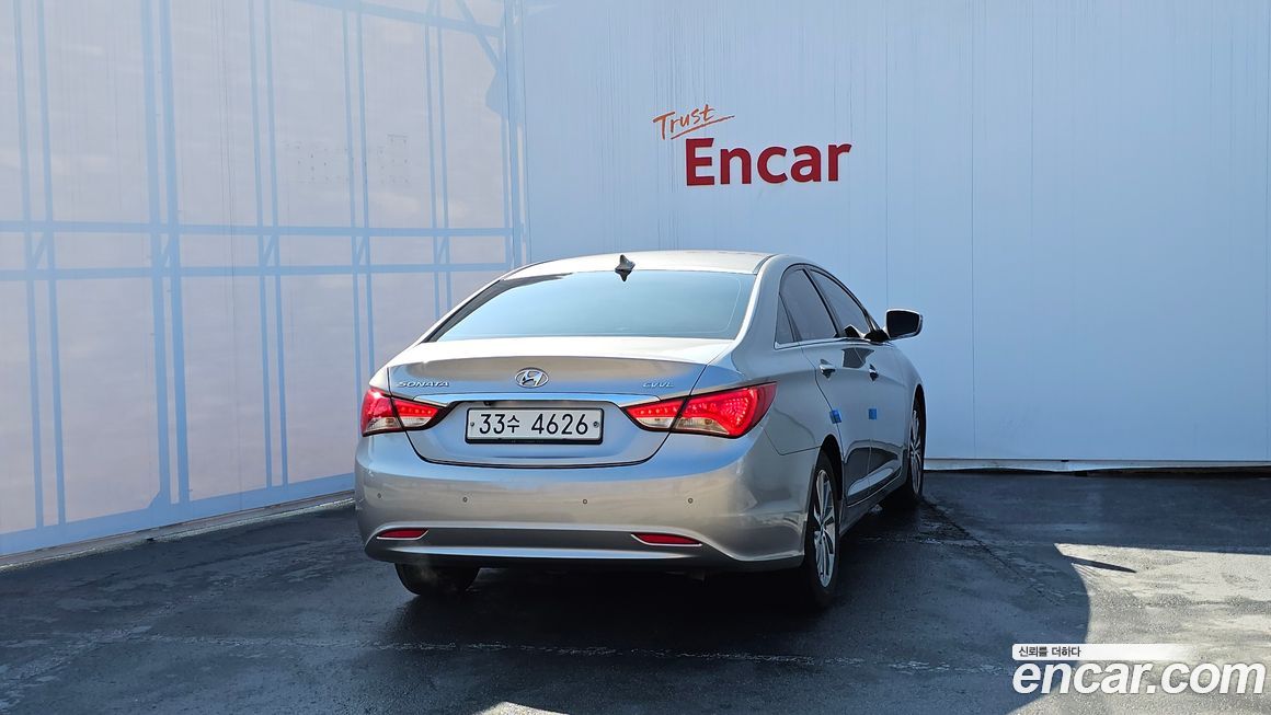 Hyundai Sonata 2013