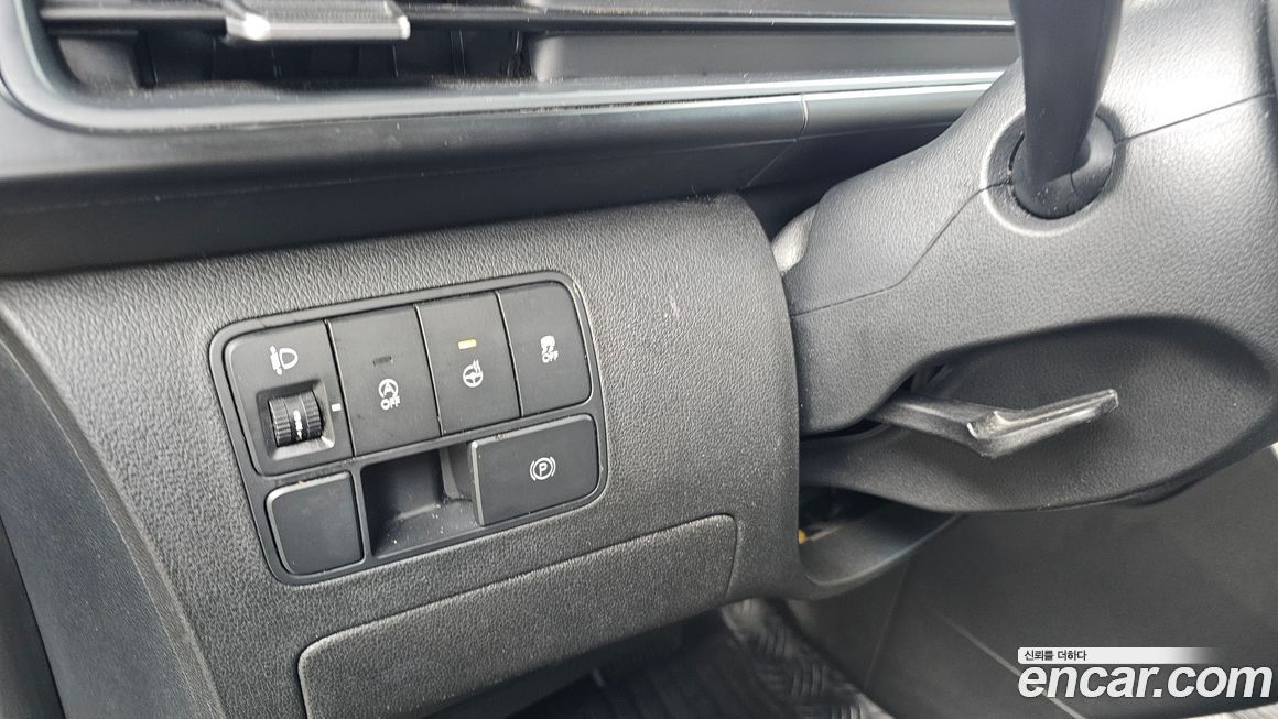 Hyundai Staria 2022