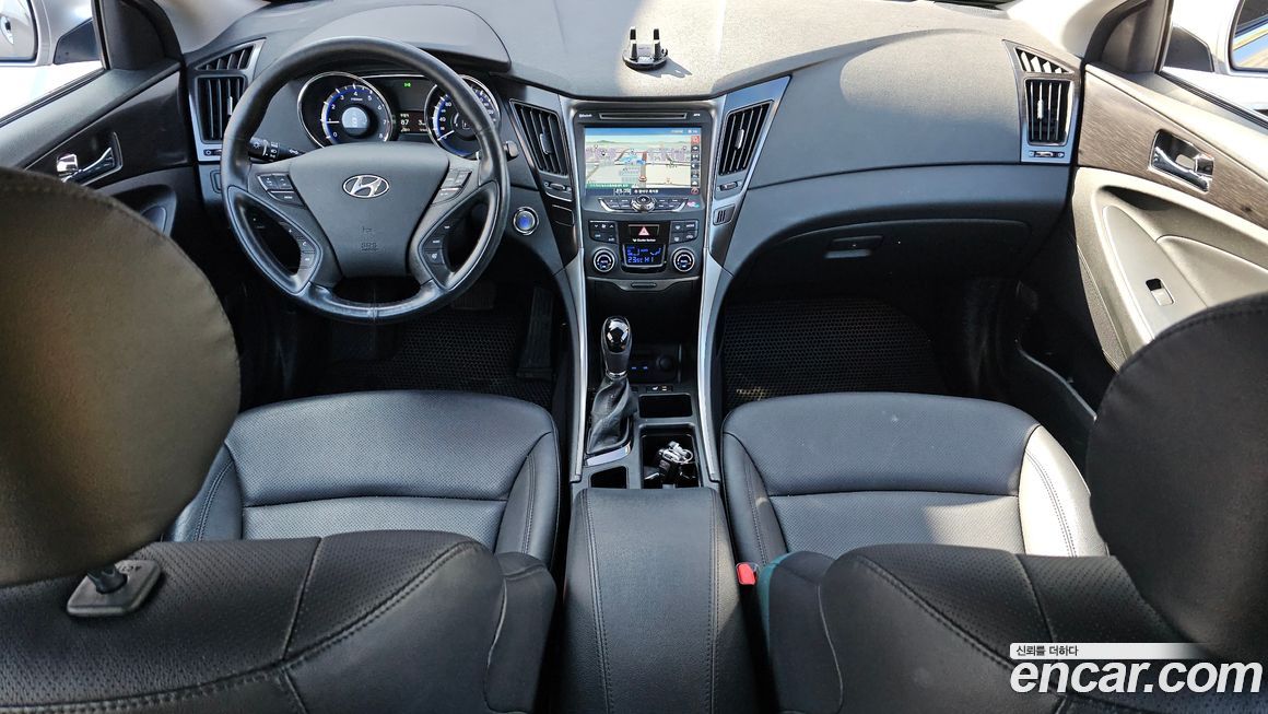 Hyundai Sonata 2013