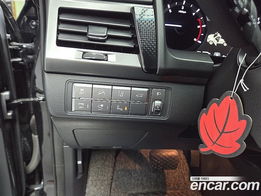 KG_Mobility_Ssangyong Rexton 2020