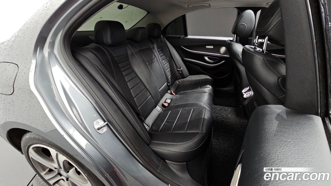 Mercedes-Benz E-Class 2017