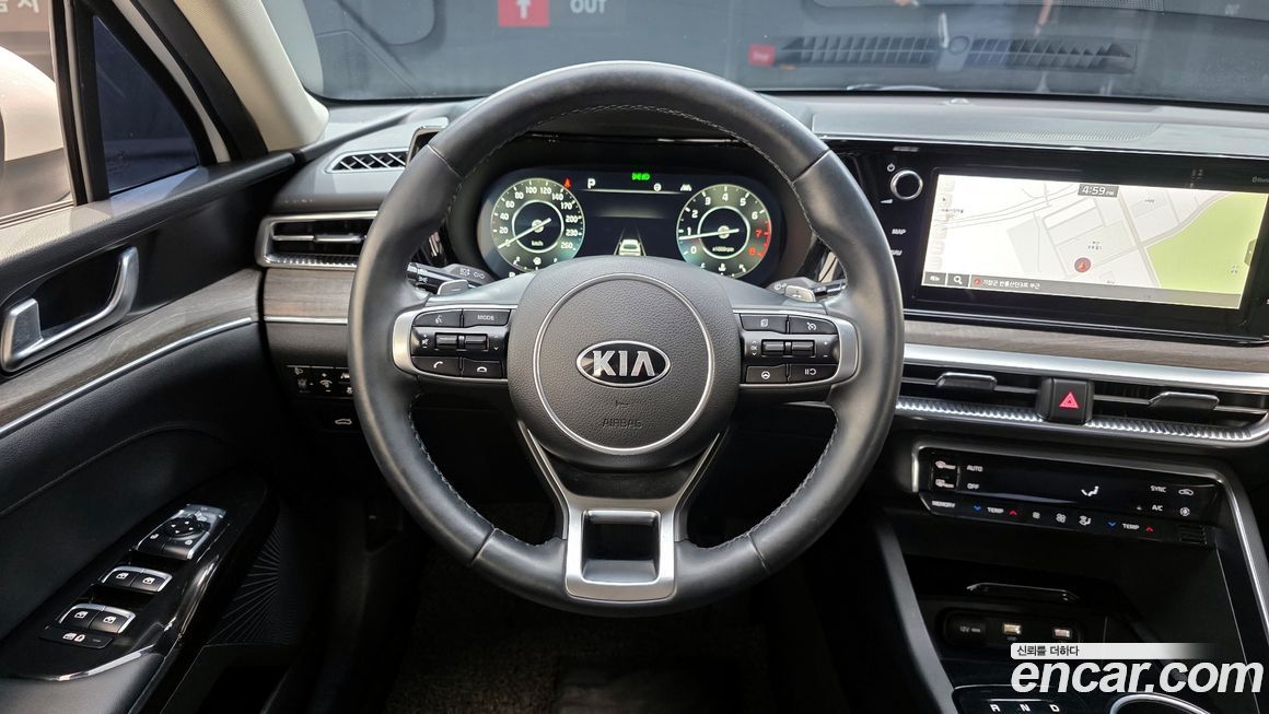 Kia K5 2021