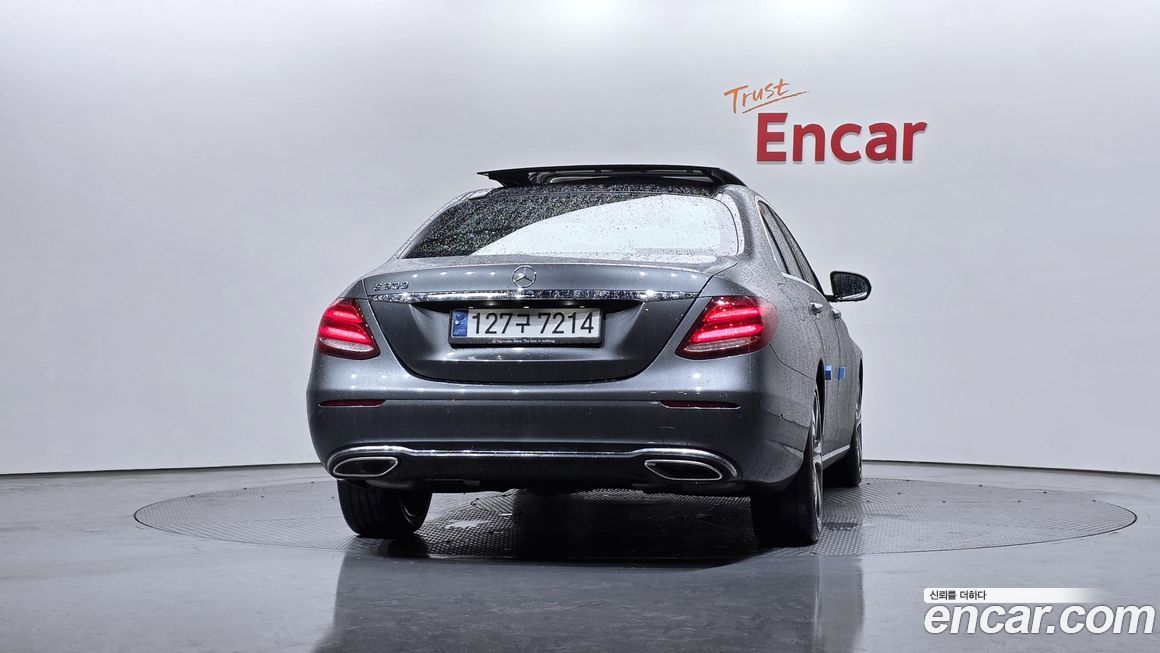 Mercedes-Benz E-Class 2017