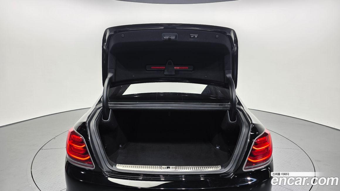 Kia K9 2019