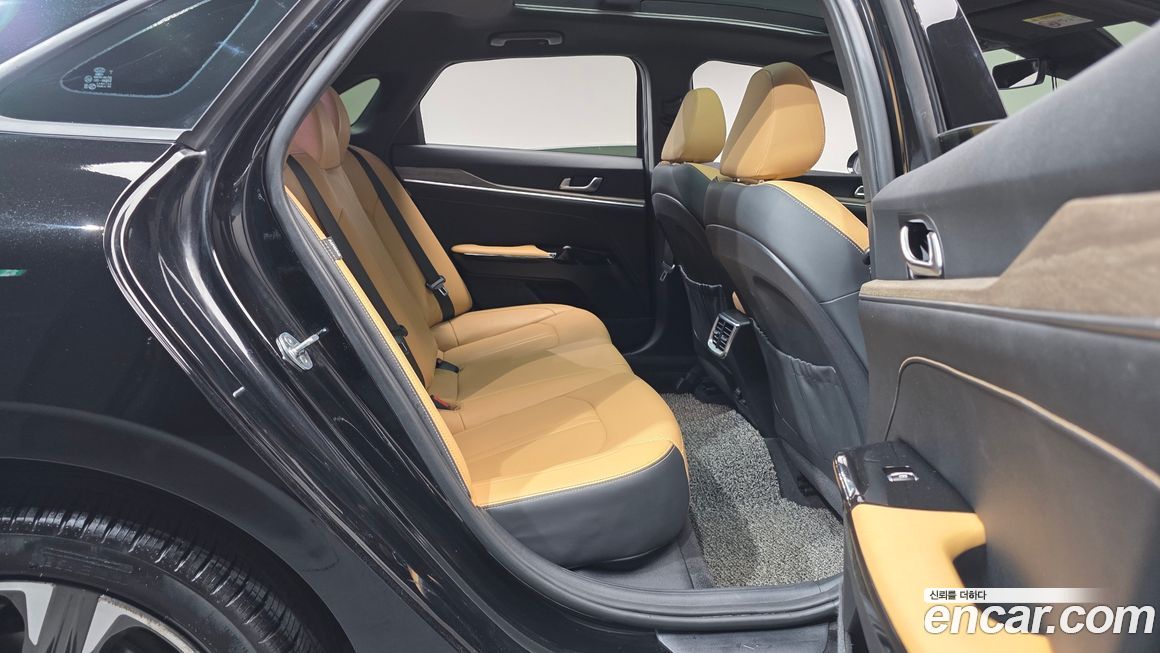 Kia K5 2021