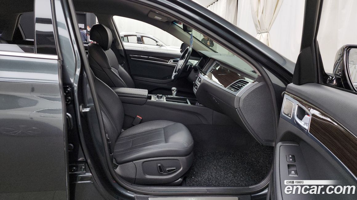 Genesis G80 2019