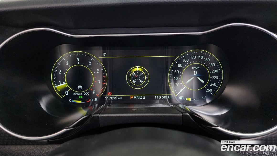 Ford Mustang 2019