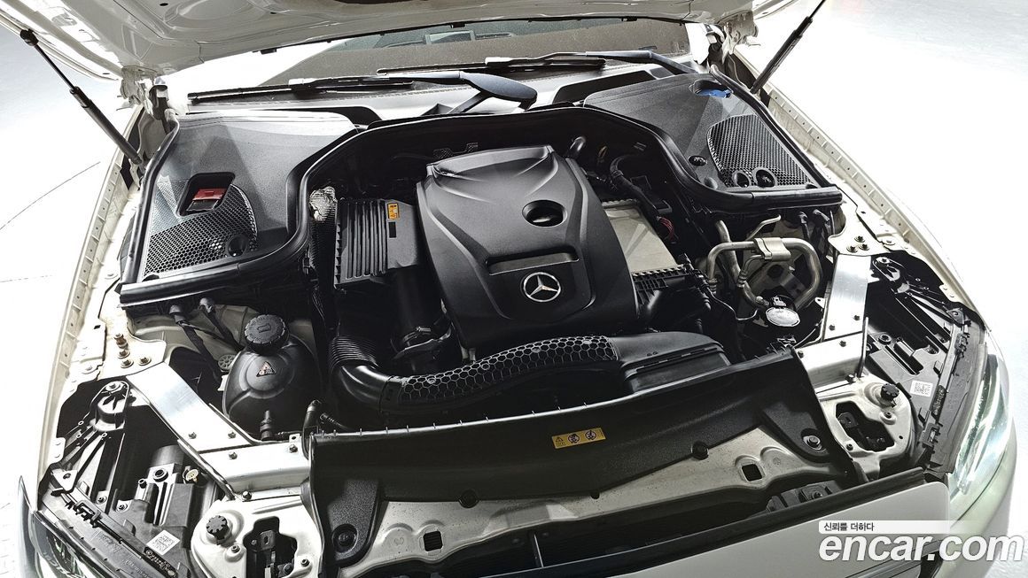 Mercedes-Benz E-Class 2019