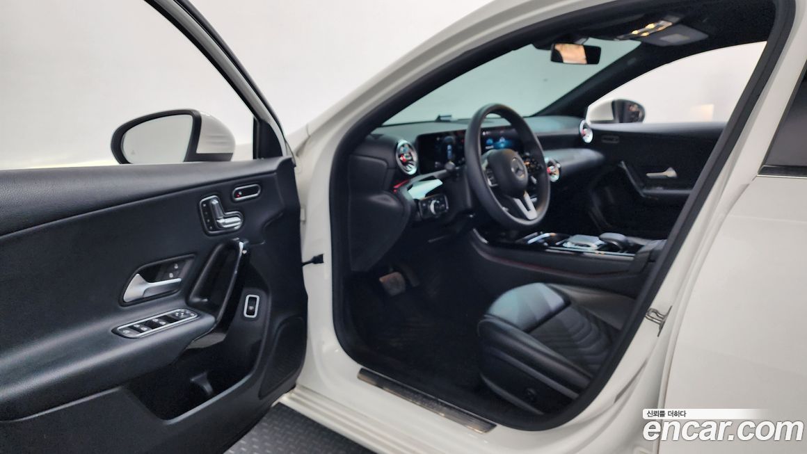 Mercedes-Benz A-Class 2020