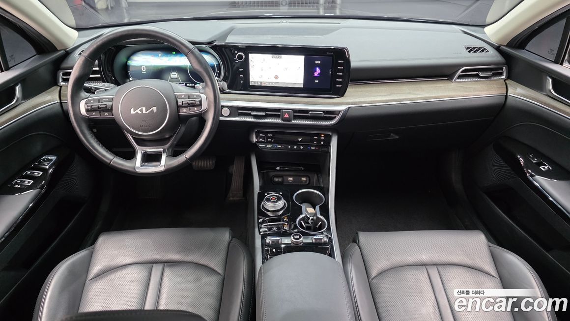 Kia K5 2023