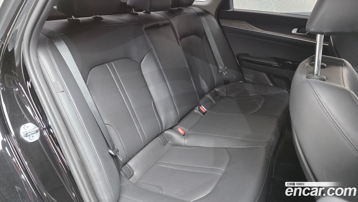 Kia K5 2023