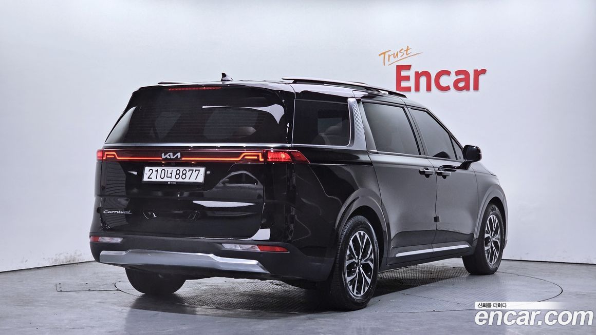 Kia Canival 2021
