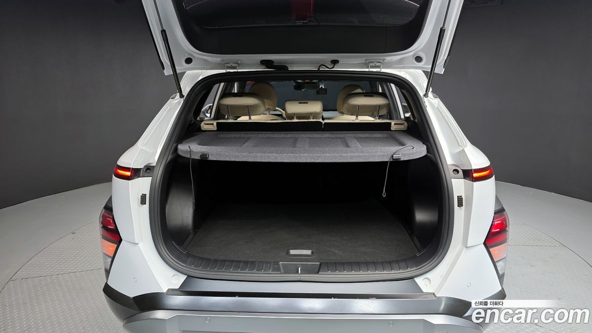 Hyundai Kona 2025