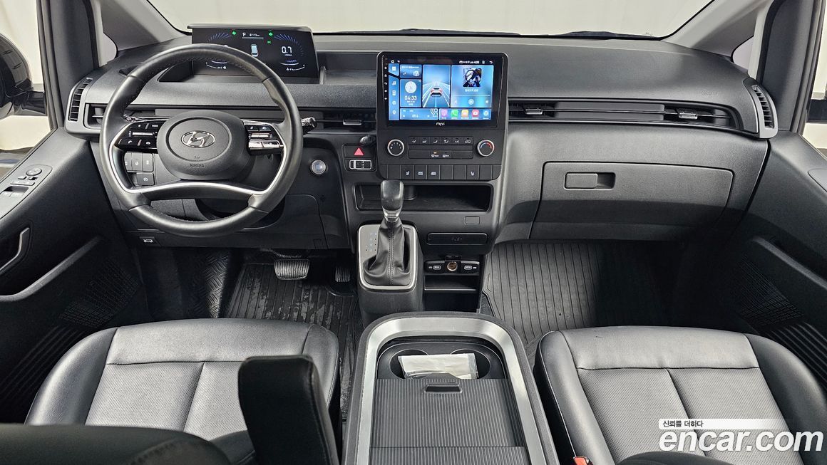Hyundai Staria 2022