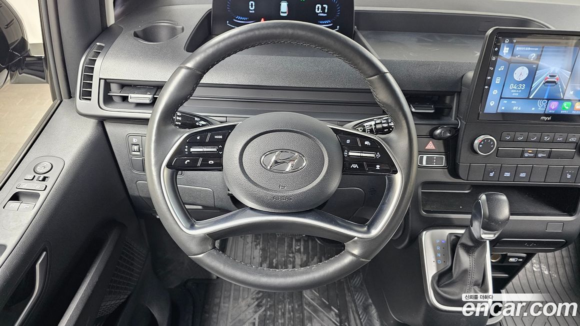 Hyundai Staria 2022